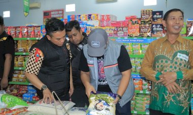 Lindungi-Konsumen,-Polres-Ponorogo-Bersama-Instansi-Terkait-Lakukan-Pengecekan-Kualitas-Beras