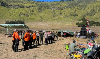 Polres-Probolinggo-Bersama-Balai-Besar-TNBTS-Gelar-Apel-Siaga-Antisipasi-Karhutla-di-Musim-Kemarau