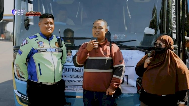 Aksi Heroik Satlantas Polres Gresik, Antarkan Pasutri Asal Situbondo yang Ketinggalan Bus Mudik